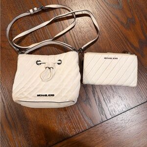 Michael Kors White Quilted Crossbody Bag with Matching Wallet